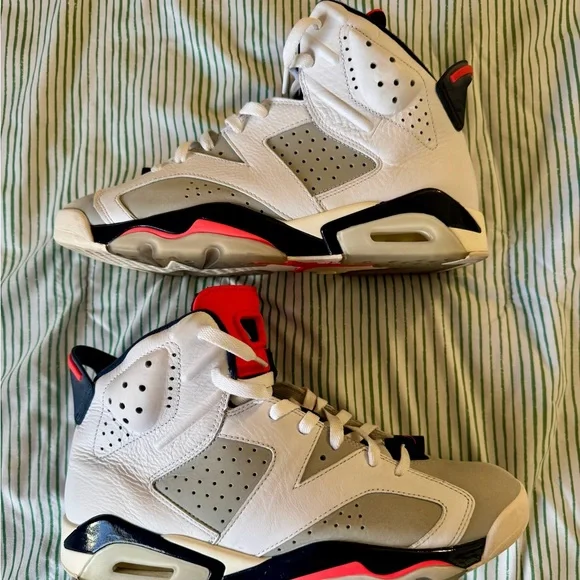 Air Jordan 6 Retro “Tinker Hatfield” / Sz. 10.5 / VNDS